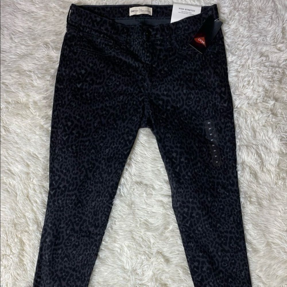 BNWT GAP Black & Gray Leopard Print High Stretch Easy Jegging size 31